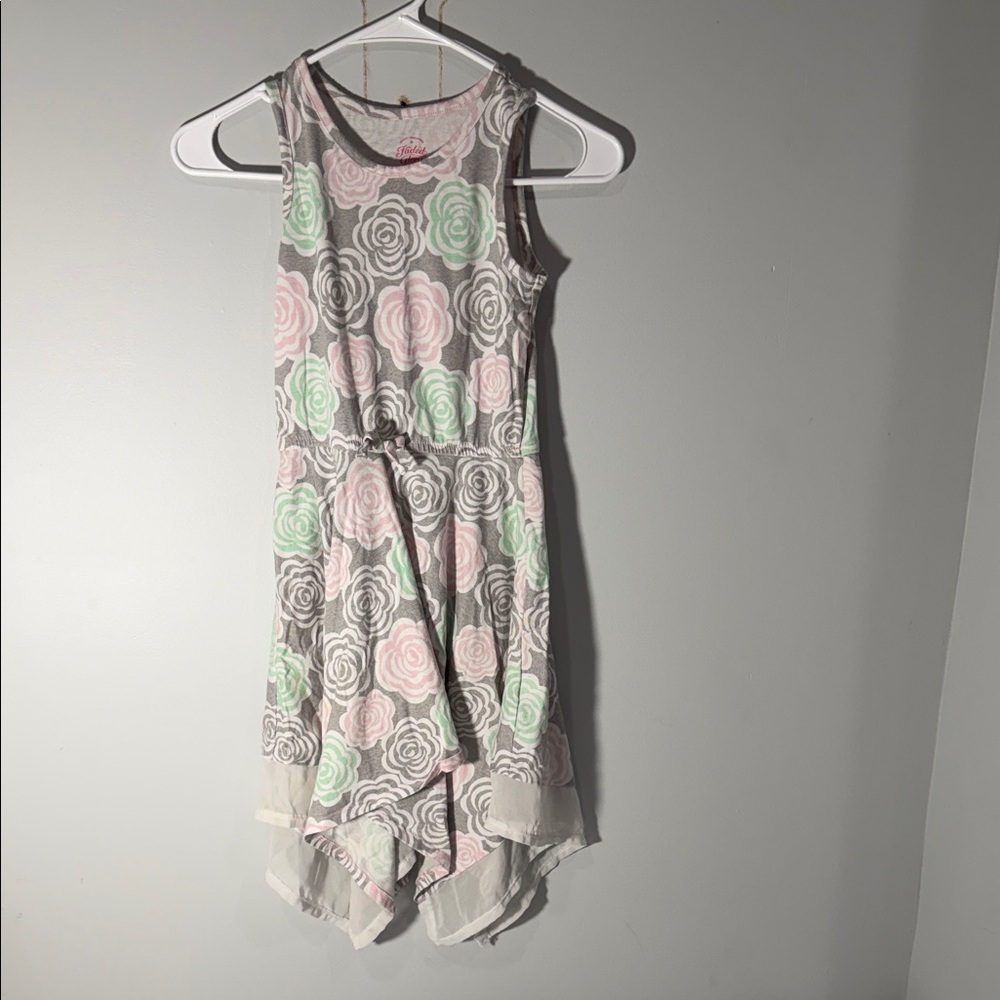 Faded Glory Gray and White Floral Patterned Dress Size Medium 7-8